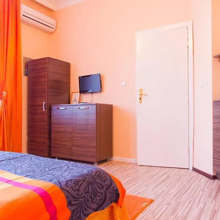 Appartement Orange Flower *