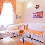 Apartment Orange Flower Sofia